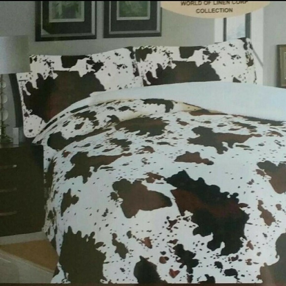 Bedding 3pc Cow Print Borrego Blanket Set Poshmark